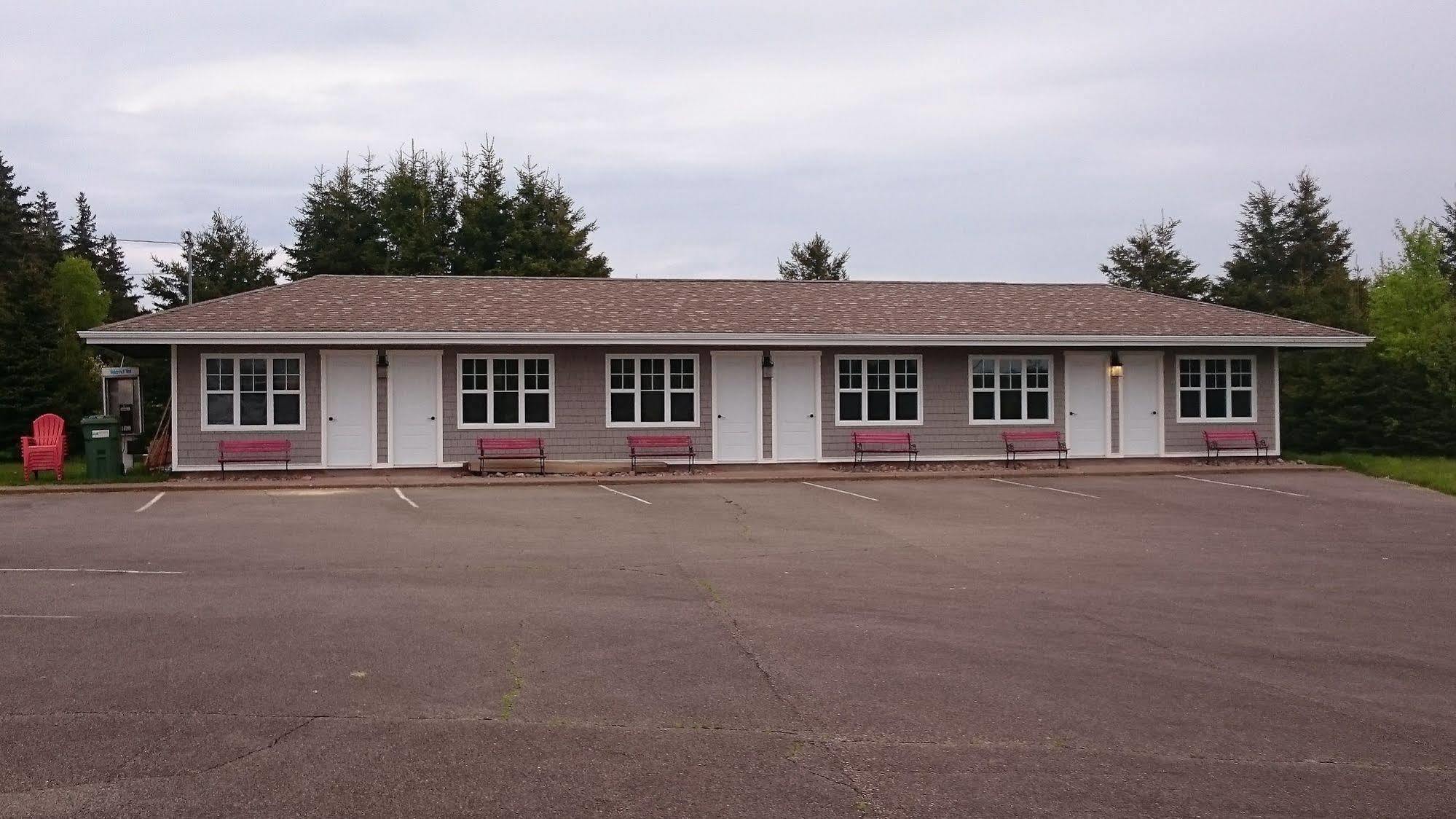 North Rustico Harbour Inn エクステリア 写真